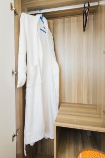 Blue 2 Bedroom, Bath - 6