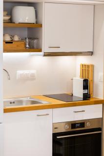 CF suite, Elegant Old Town Retreat, with Fortezza views - 6