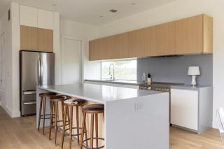 Modern Gem - 8
