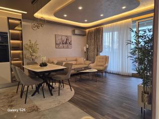 The Sunrise and the Sunset Apartment - Luxury 2BR Apartment with Mineral Pool & Parking - 7