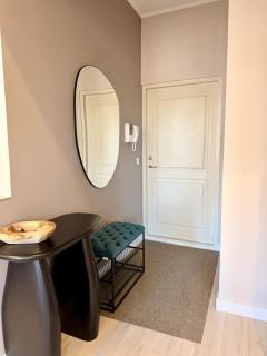 Two bedroom apartment, next to old town and park - 2