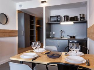Studio rénové proche centre avec balcon, idéal 5 pers, WIFI inclus - FR-1-346-367 - Arc 2000 - 3