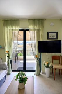 Melrose maisonette by the sea in Anavissos - 6