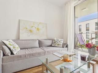 Calm & Cozy Monteverdiego Apartment by Solarento - 6