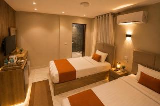 Olivia Pyramids View - Le Caire - 2