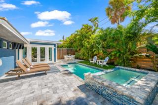 Blue Oasis West - 6