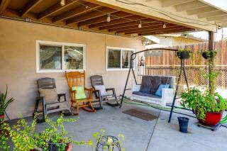 Private Pool & Yard! Family Getaway in Bakersfield - 8