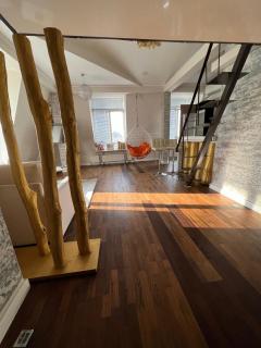 Columna Central Properties - 2