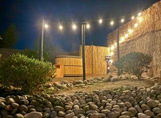 Casa-jardín Luz de Botellas -piscina-jacuzzi-sauna - 3
