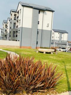Apartment near OR Tambo Int airport - 4