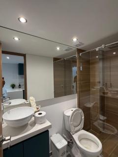 Luxury Loft 101 Jacuzzi, from Airport, Wi-Fi Modelia - 9