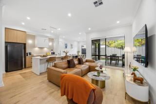 Somerton Park Retreat 4BR New Home - 5