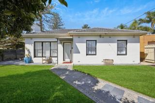 Serenity Garden 3BR Walk to Beach, Glenelg North - 8