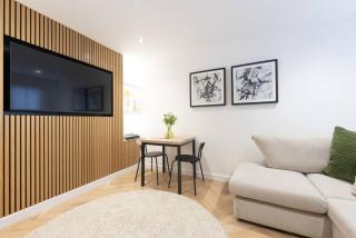 Modern 2-Bed Sleeps 4 Parking Near Edinburgh - 4