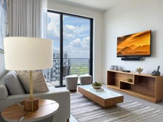 P2004 Penthouse 2BR with East Views Balcony a Pool and Gym in Doral - 9