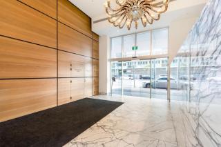 Vision On Morphett 3BR Apartment with Parking - 5