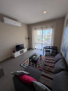 Prime 1BR Tawila pool & lagoon view, Gouna - 5
