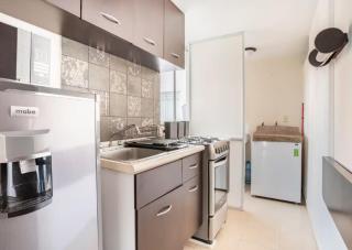 Family Apartment Comfortable and Central 2 Bedrooms - 8