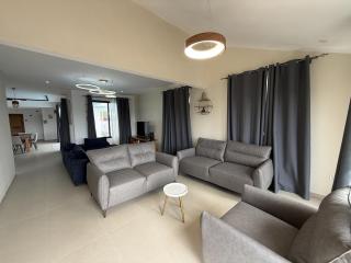 Cozy Luxe - 4 bedrooms Villa with private pool - 0