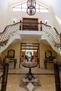 Villa at Metro Country Club with Private Pool - 1