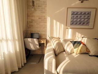 New Cozy TLV 2BR Prime Location By SweetyGuest - 5