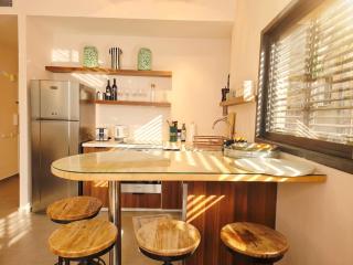 New Cozy TLV 2BR Prime Location By SweetyGuest - 4