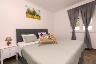 Villa Olivarum - 2