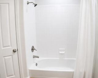 2 Bedroom 2 Bath - 4