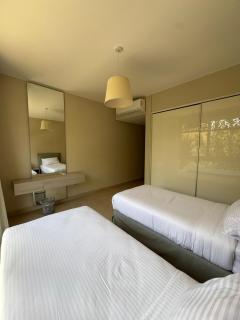 Mangroovy 2BD Pool with a Sea View - 2
