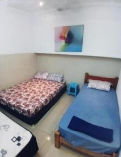 Casa Studio Mega - Espaço Terreo Privativo - 80m2 - Qto Family c Wi-Fi - Wc Priv - Cozinha Comp a 200 mts da Praia - Com Garagem - 5