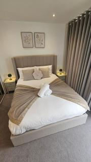 Premium 2 Bedroom Apartment - 4