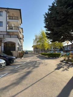 Harmony Hills Tomovi Apartment H41 - 1