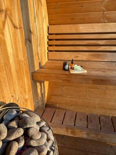 Dis Cottages - 3