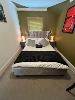 Pittville House - 7