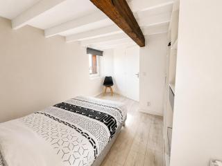 Appt lumineux, vue place Vival - 4