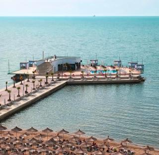 Beach House, Qerret - 8