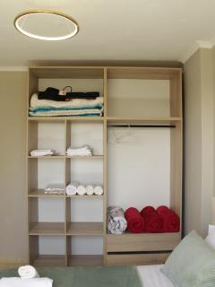 Beach House, Qerret - 5
