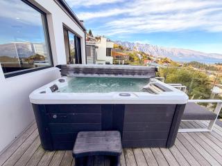 Queenstown Retreat - 5 Bed 5 Bath - 5