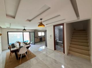 Luxury Duplex - Private Pool & Sound of Waves - 1