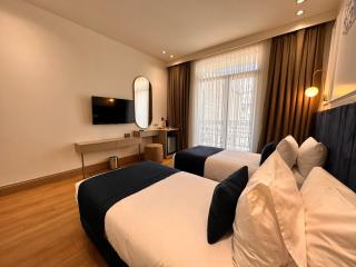 Taksim Bosphorus Hotel - 4