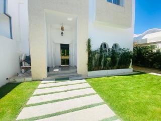 Charmante villa avec piscine à toit ouvrant - 5