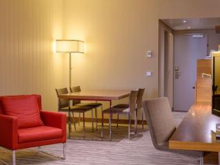 Mövenpick Hotel Geneva - Genebra - 8