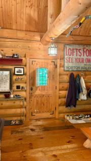 Log Home Luxury - 2