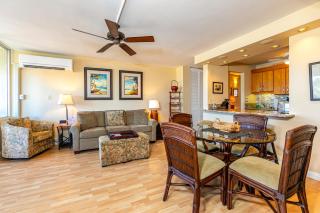 Kamaole Beach Royale #410 Panoramic Ocean View of Kamaole Beach 1, remodeled - 7