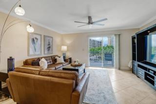4541 Bay Beach Ln #345 - 2