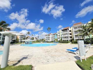 Playa Turquesa 3BR • BBQ • Oceanfront Stay - 8