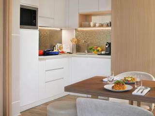 Adagio Premium The Palm - 1