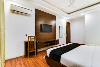 Hotel O by OYO Pink Stays - 0