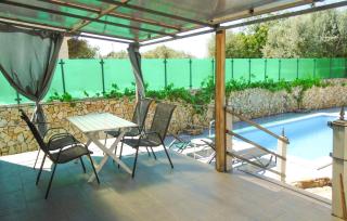 Awesome Home In Peroj - 1
