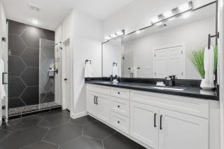 Stylish 3BR•NRG/Med Center•Free Parking - 5